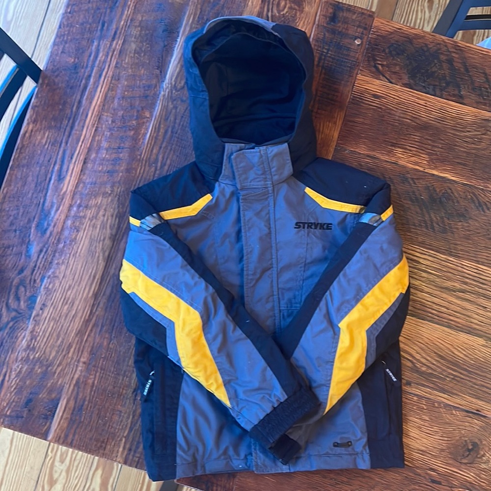Stryke by Spyder Child’s Ski Jacket size 12